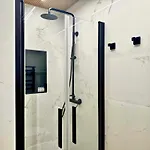 Apartment Plaza